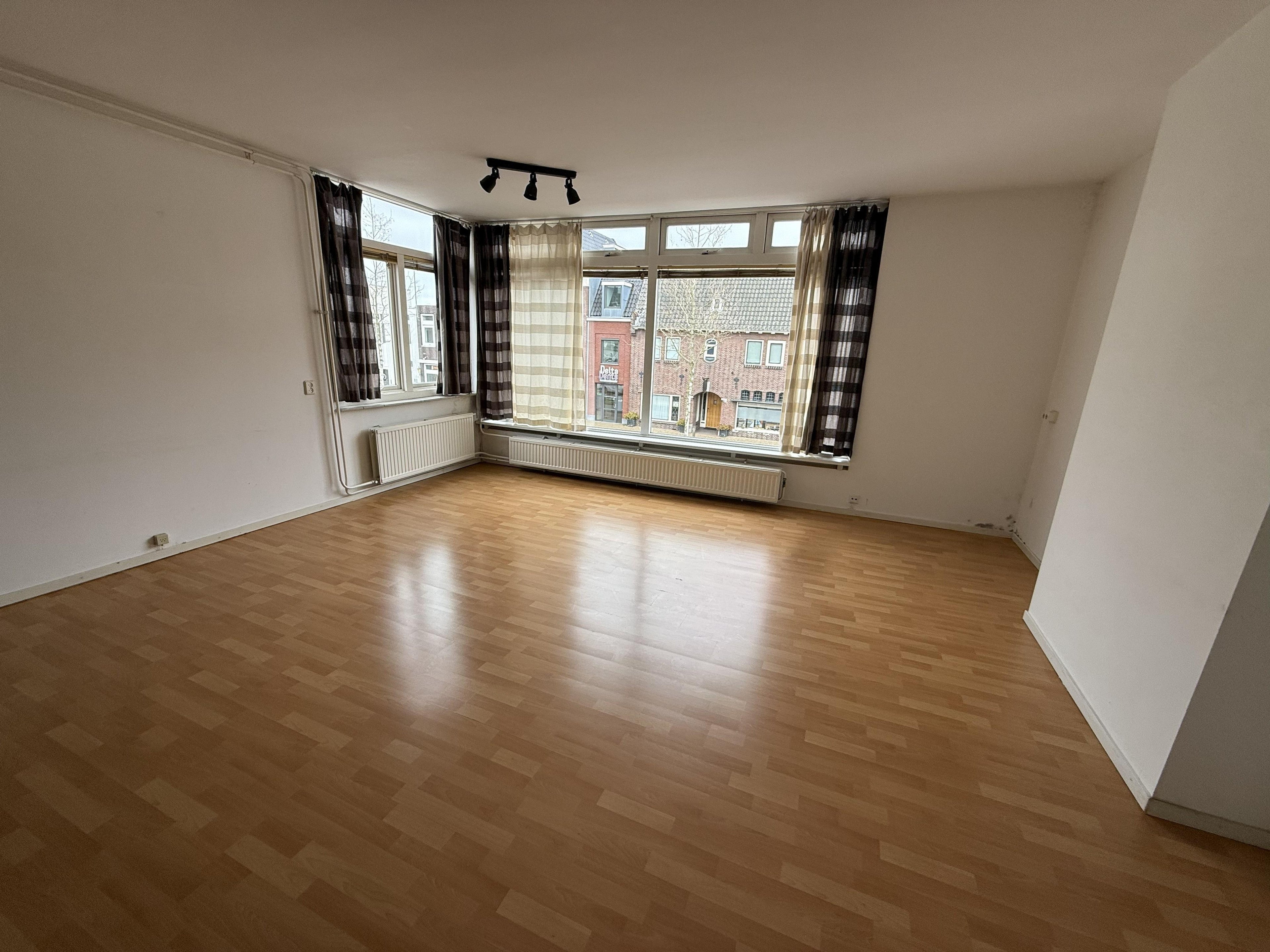For rent: Voorschoten / €2250.00 p.m. / 110.00m2