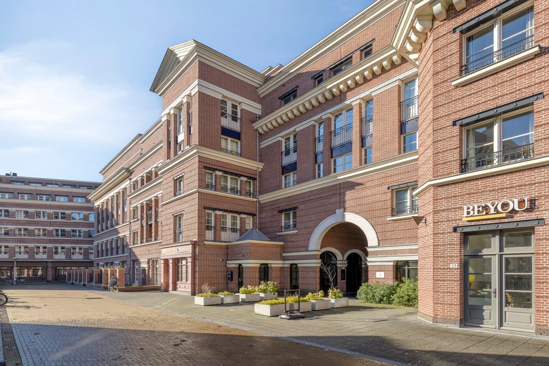 For rent: Amsterdam / €2000.00 p.m. / 104.00m2