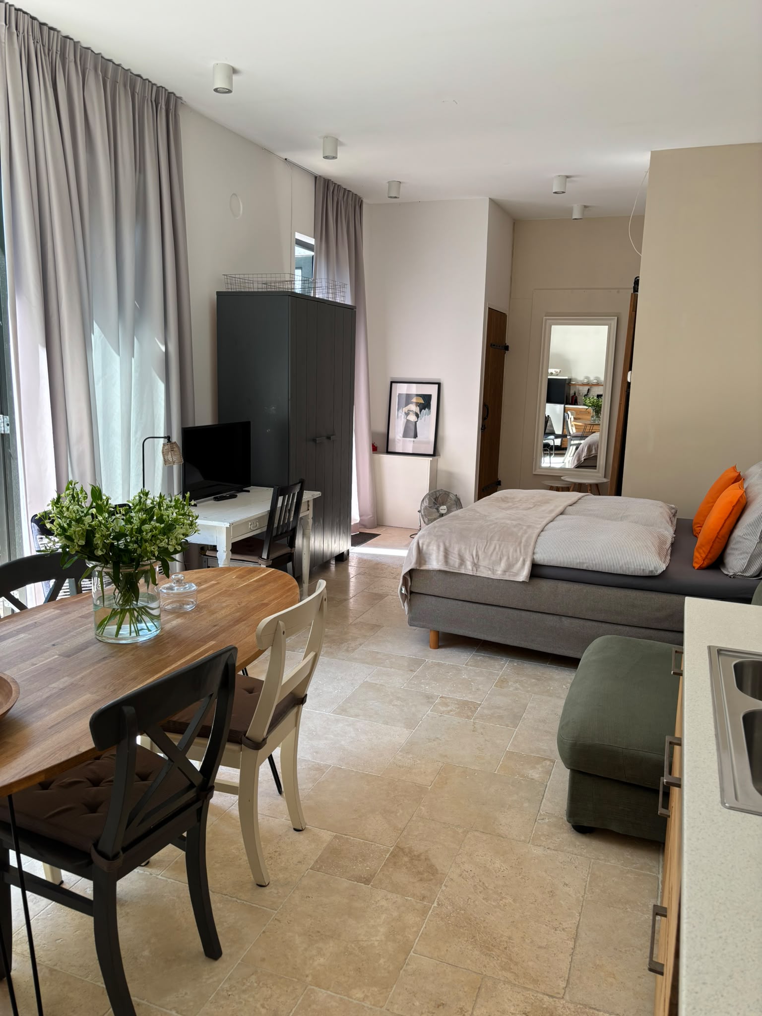 Te huur: Haarlem / €1600 p.m. / 40m2