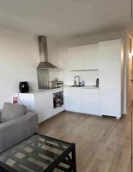 For rent: Amsterdam / €616.15 p.m. / 10.00m2