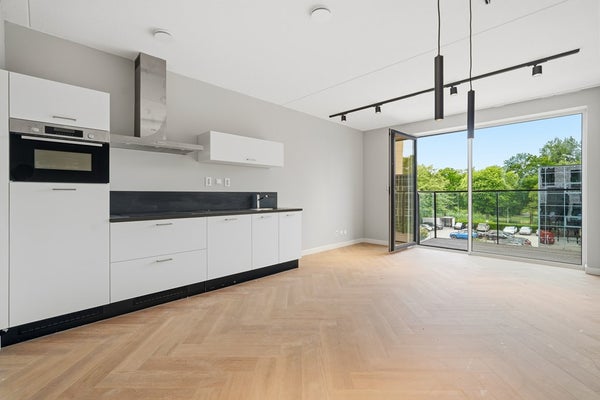 Te huur: Hoofddorp / €2250 p.m. / 77m2