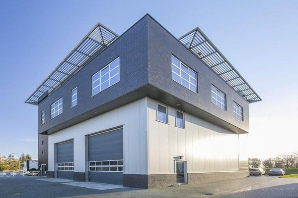 Te huur: Hasselt / €1200,00 p.m. / 230,00m2