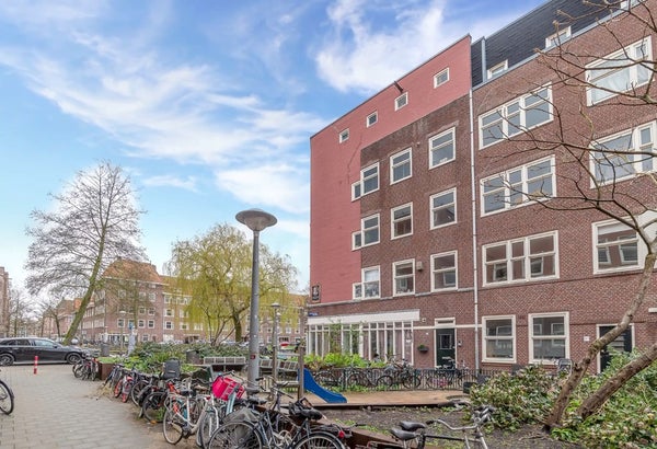 Te huur:  Amsterdam  / €2700,00 p.m. / 67,00m2