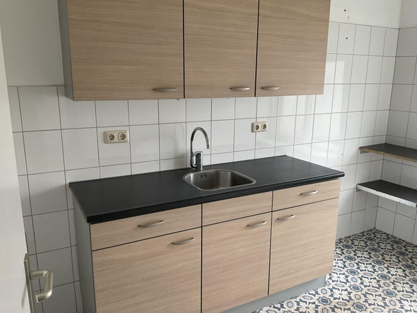 For rent:  Liessel  / €150 p.m. / 56m2