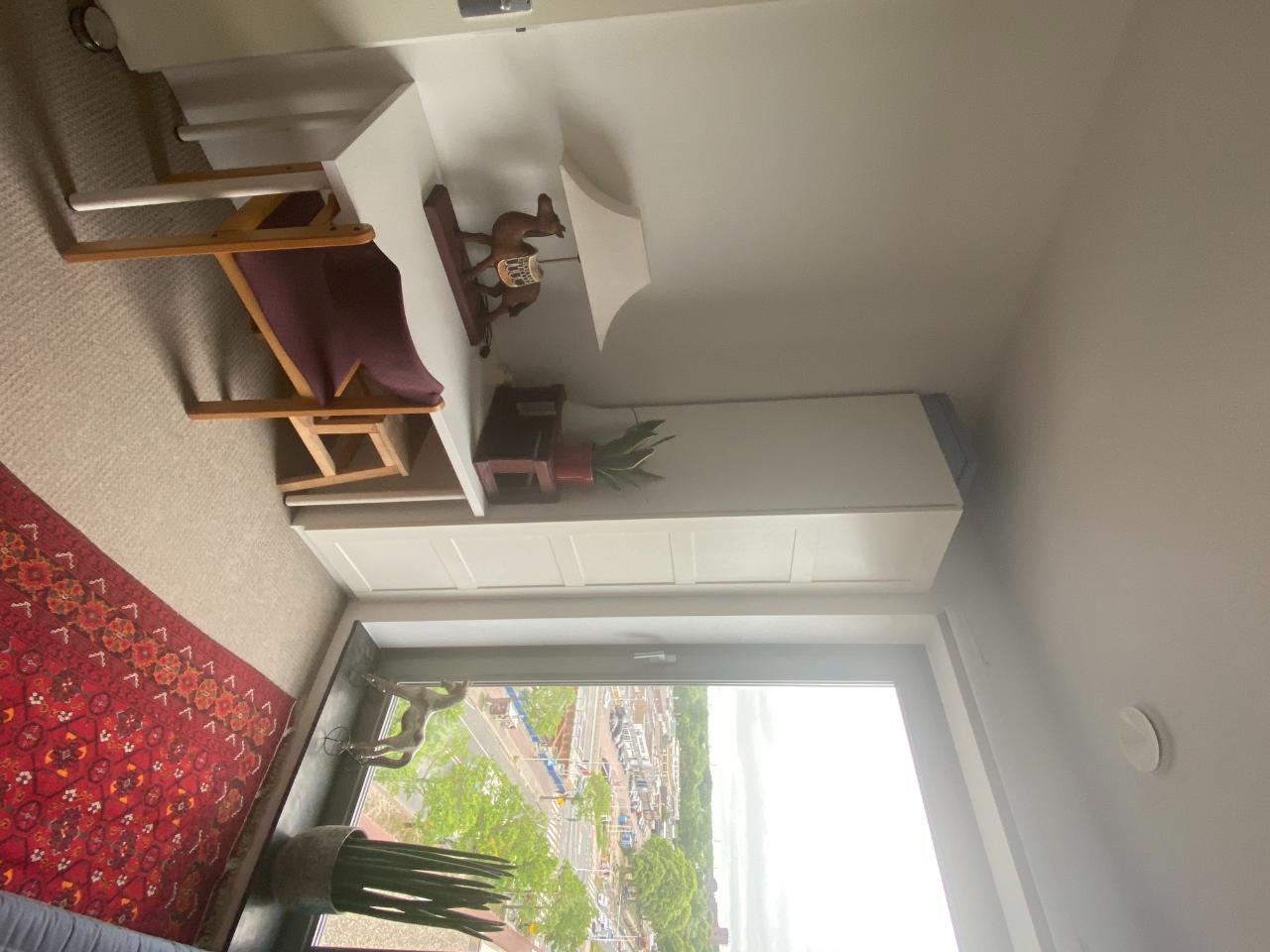 Te huur: Amsterdam / €1080 p.m. / 10m2