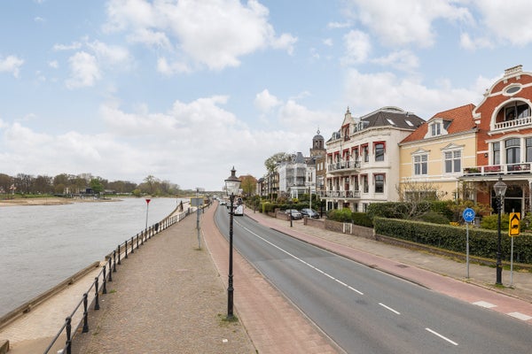 Te huur:  Deventer  / €2500 p.m. / 141m2