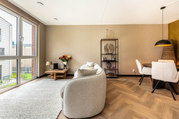 Te huur:  Zaandam  / €2900,00 p.m. / 80,00m2