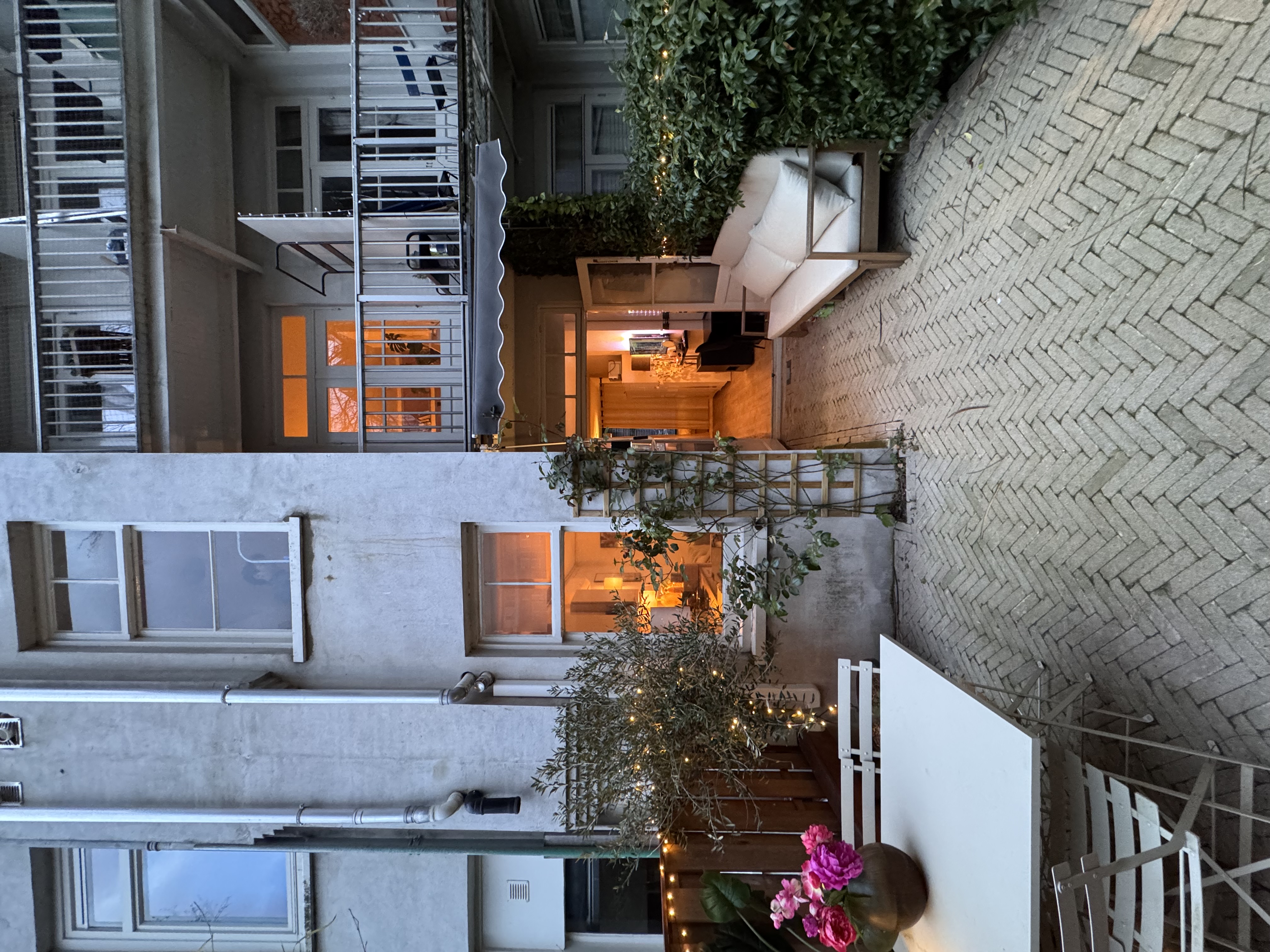 For rent: Amsterdam / €3550.00 p.m. / 31.00m2