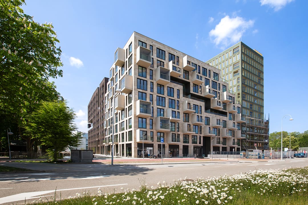 For rent: Hoofddorp / €2200 p.m. / 64m2