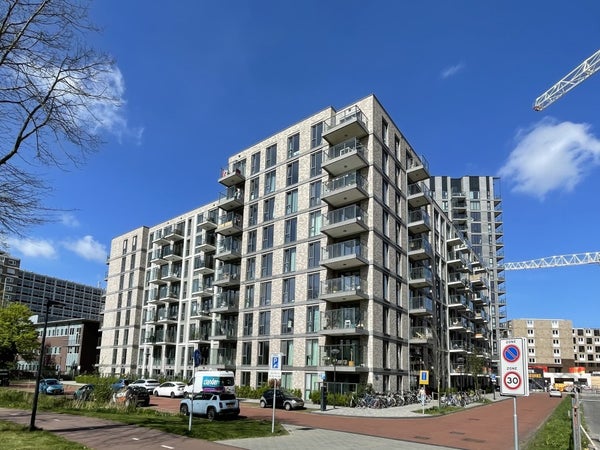 Te huur:  Leiden  / €1665 p.m. / 79m2