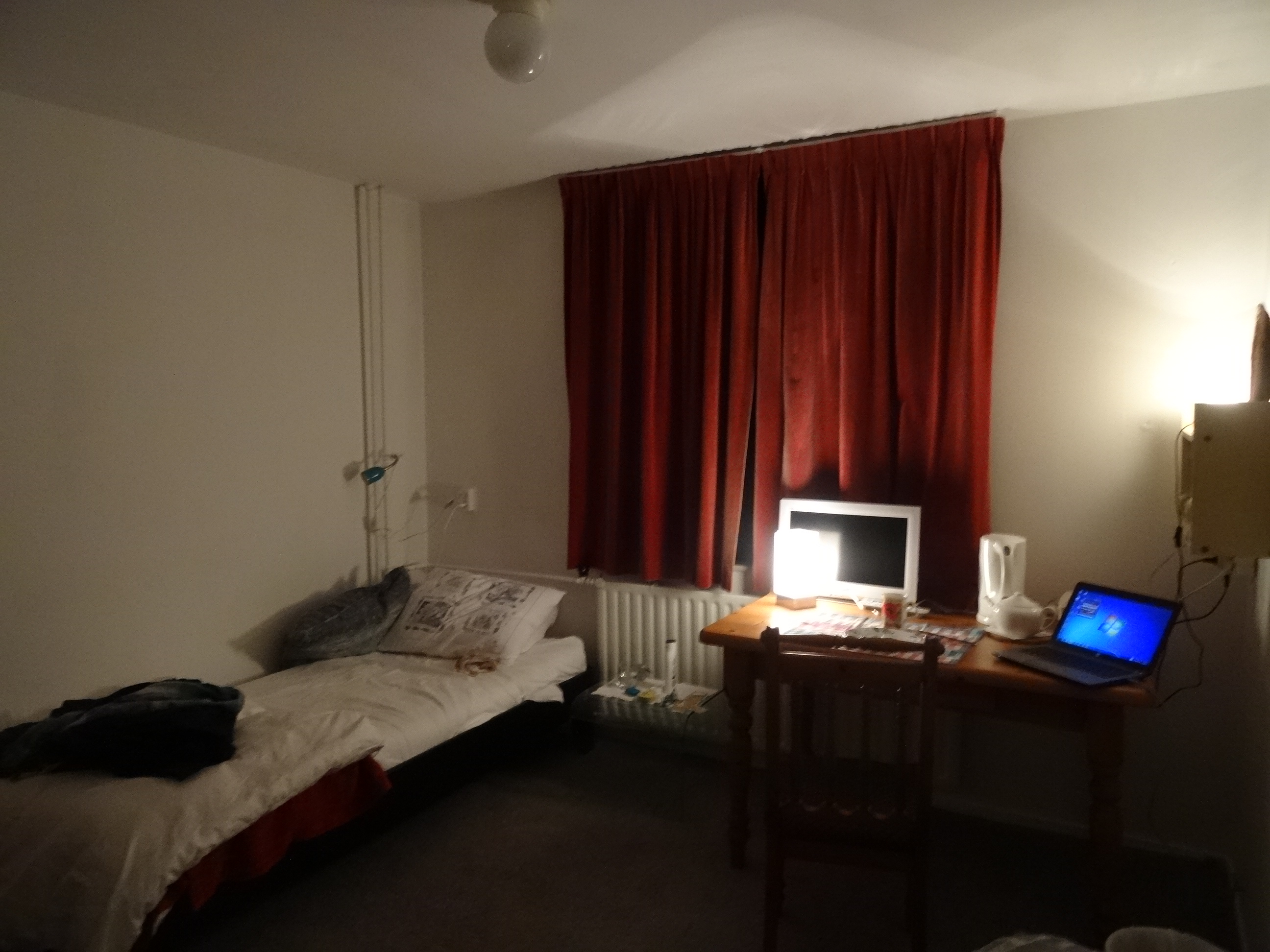 For rent: Rotterdam / €250 p.m. / 10m2