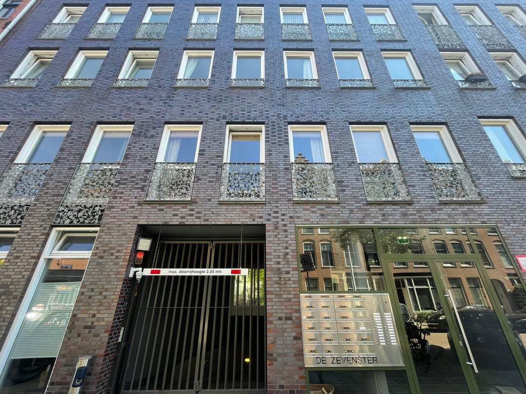 For rent: Amsterdam / €2250 p.m. / 79m2
