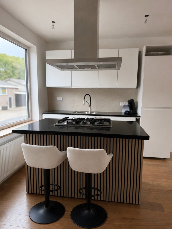 For rent: Pernis Rotterdam / €1450 p.m. / 80m2