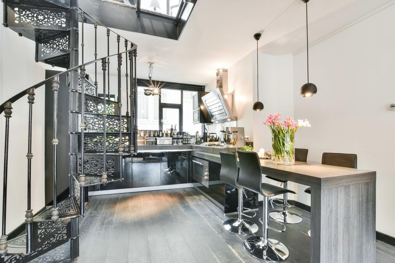 For rent: Amsterdam / €4000 p.m. / 88m2