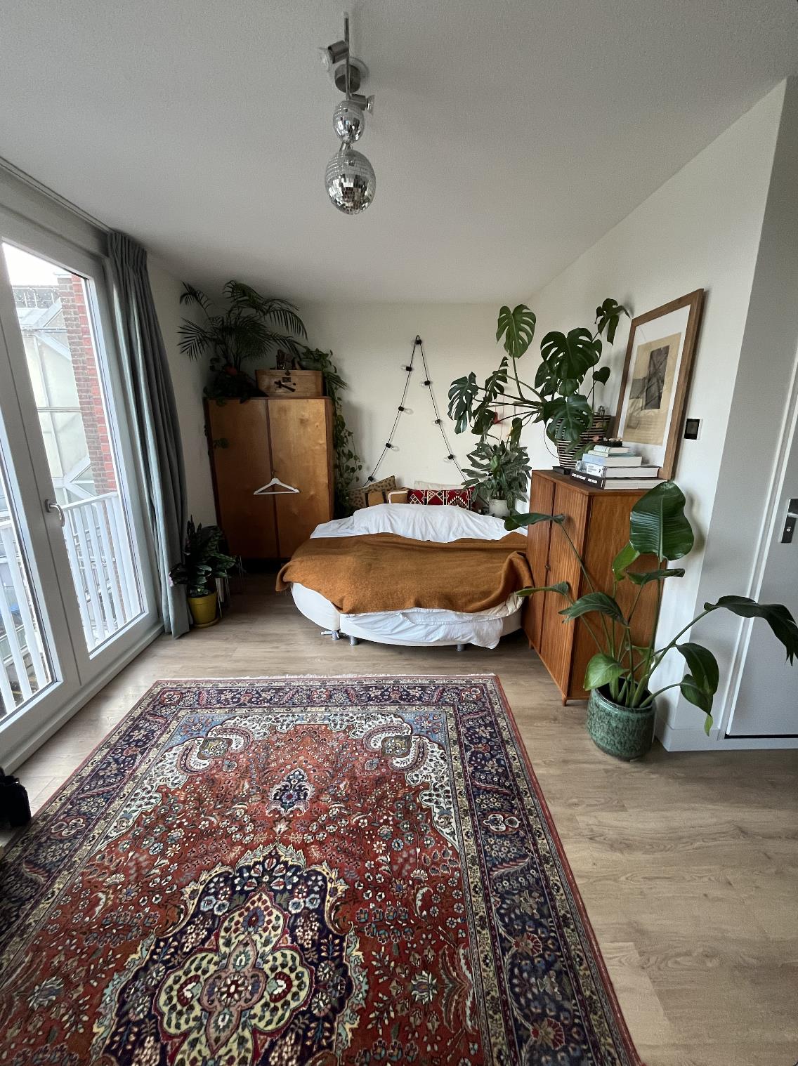 Te huur: Den Haag / €1340 p.m. / 34m2