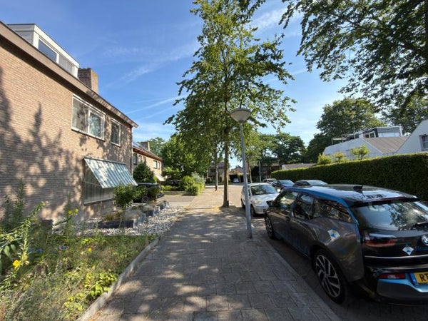 Te huur:  Eindhoven  / €2950 p.m. / 172m2