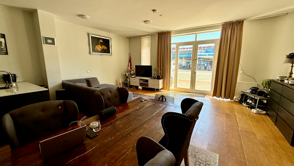 Te huur:  Den Haag  / €2495 p.m. / 89m2