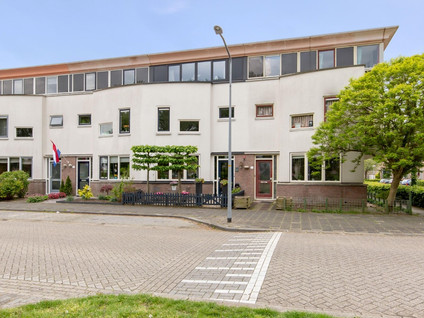 For rent: Almere / €2250.00 p.m. / 133.00m2