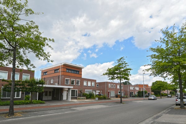 Te huur:  Eindhoven  / €3695,00 p.m. / 169,00m2