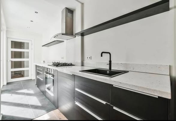 For rent: Amsterdam / €1550 p.m. / 12m2