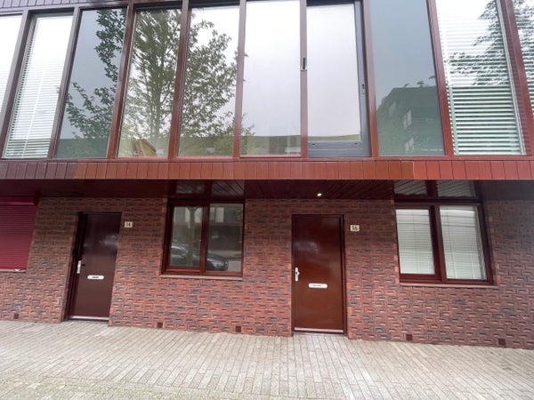 Te huur:  Hoofddorp  / €2450 p.m. / 138m2