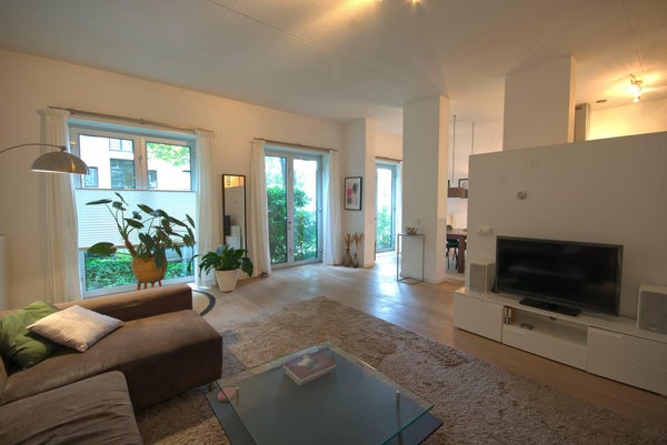 Te huur:  Amsterdam  / €3000 p.m. / 71m2