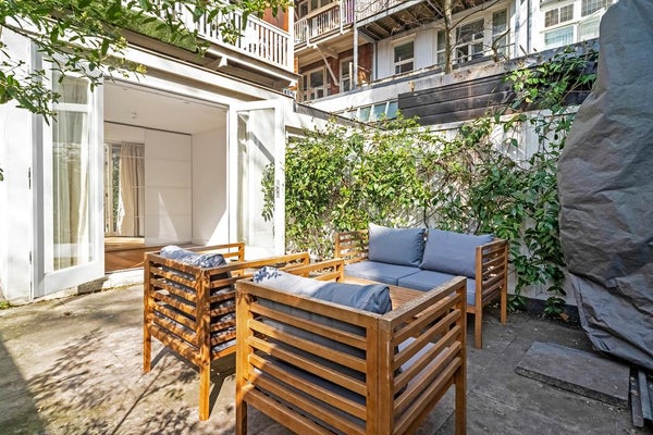 Te huur:  Amsterdam  / €3500,00 p.m. / 71,00m2