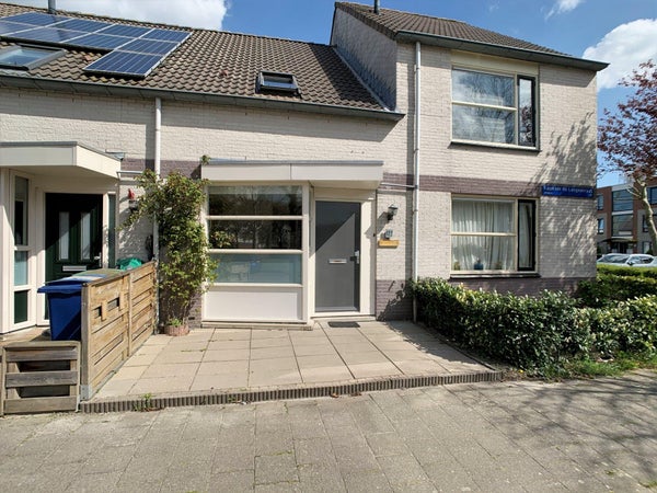 Te huur:  Almere  / €2250,00 p.m. / 92,00m2