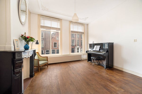 For rent:  Leiden  / €730 p.m. / 25m2