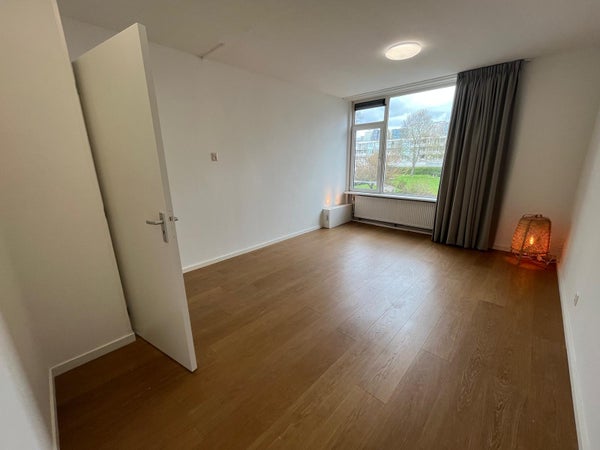 Te huur:  Amsterdam  / €2550,00 p.m. / 70,00m2