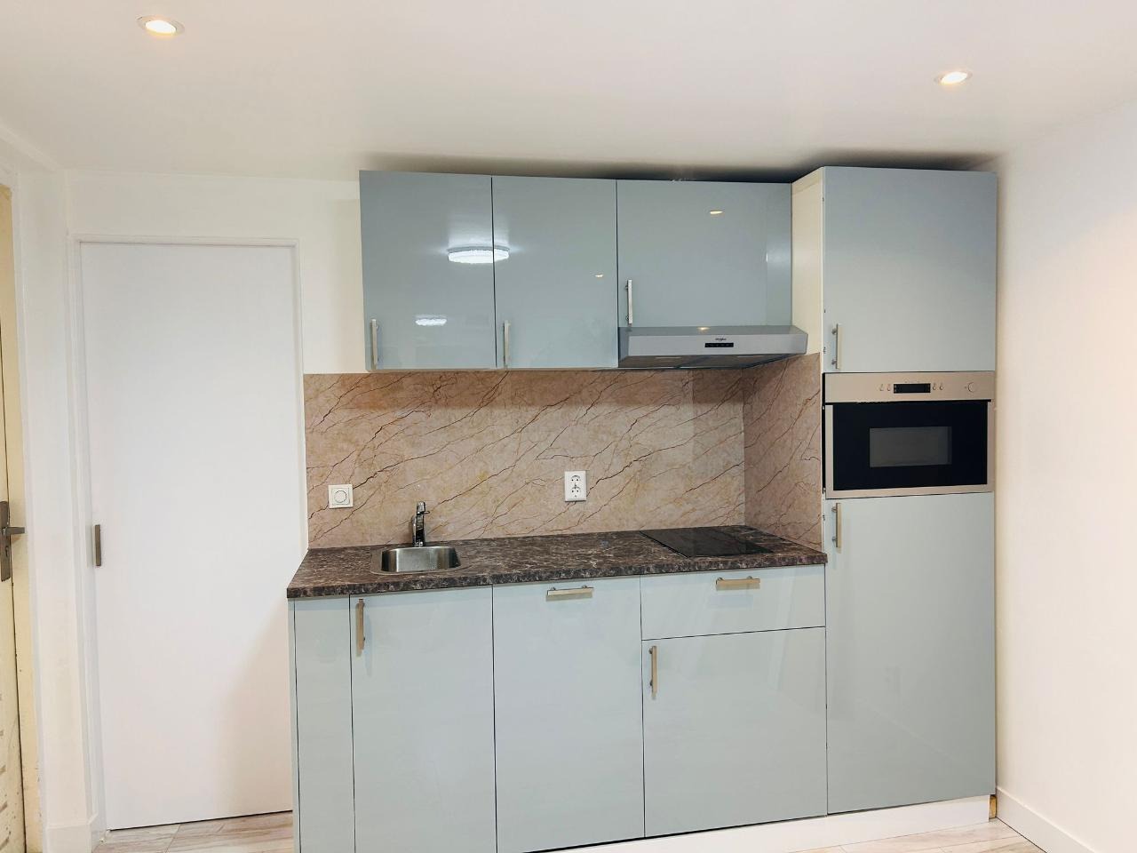 Te huur: Almere / €1200 p.m. / 20m2