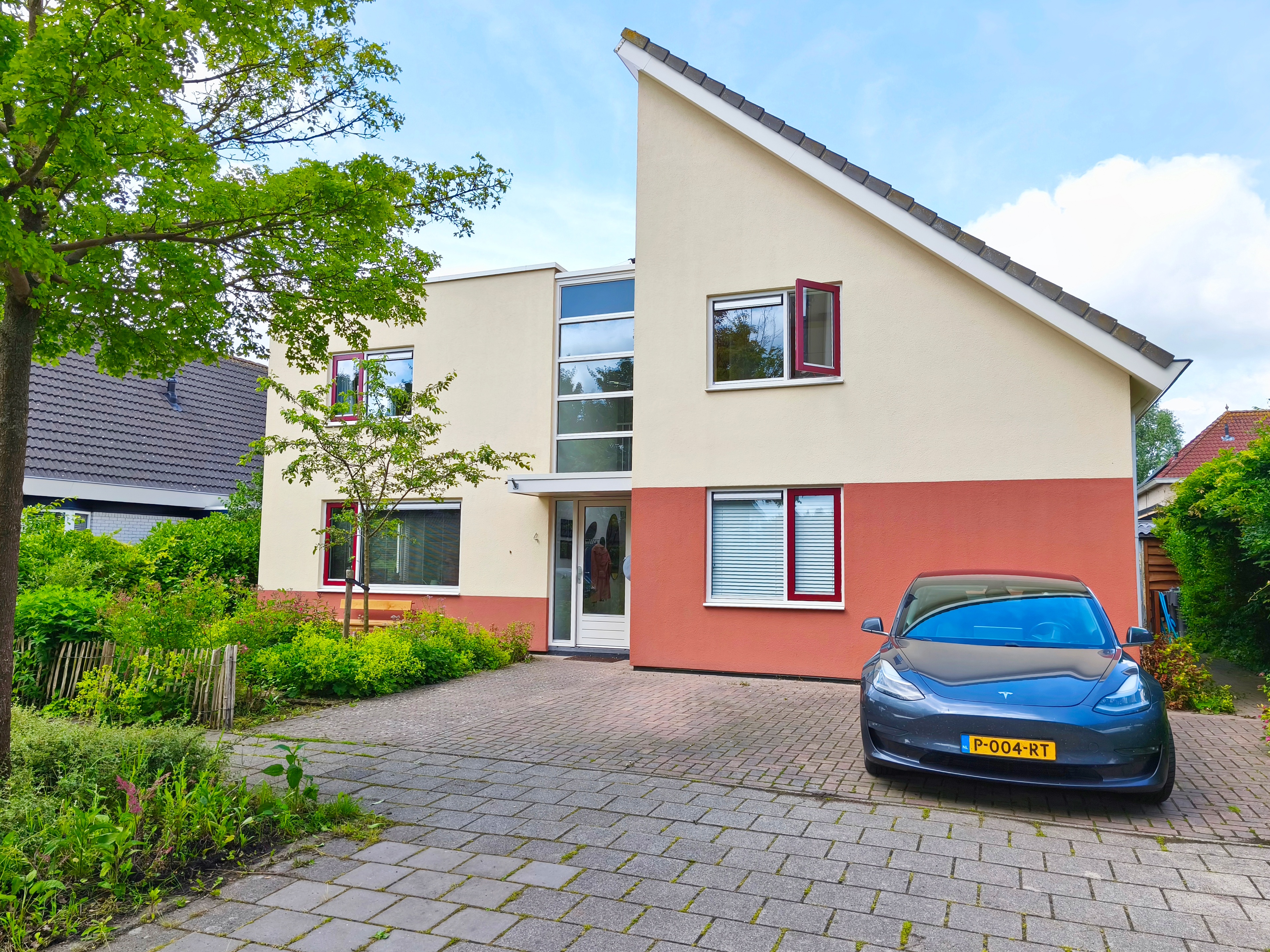 Te huur: Heerenveen / €3500,00 p.m. / 220,00m2