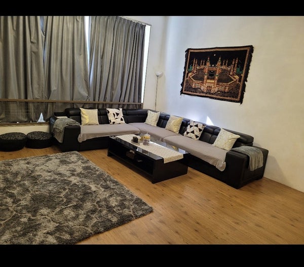 For rent: Amsterdam / €830 p.m. / 107m2