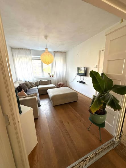For rent: Amsterdam / €772 p.m. / 10m2
