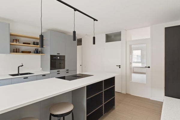 Te huur:  Amsterdam  / €2400 p.m. / 70m2