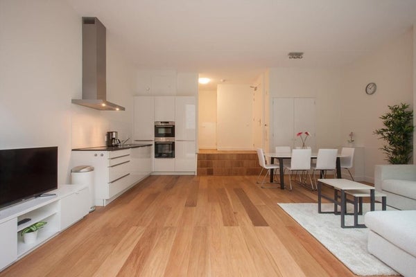 Te huur:  Amsterdam  / €2900,00 p.m. / 122,00m2