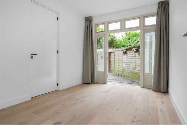 For rent:  Amsterdam  / €2650.00 p.m. / 60.00m2