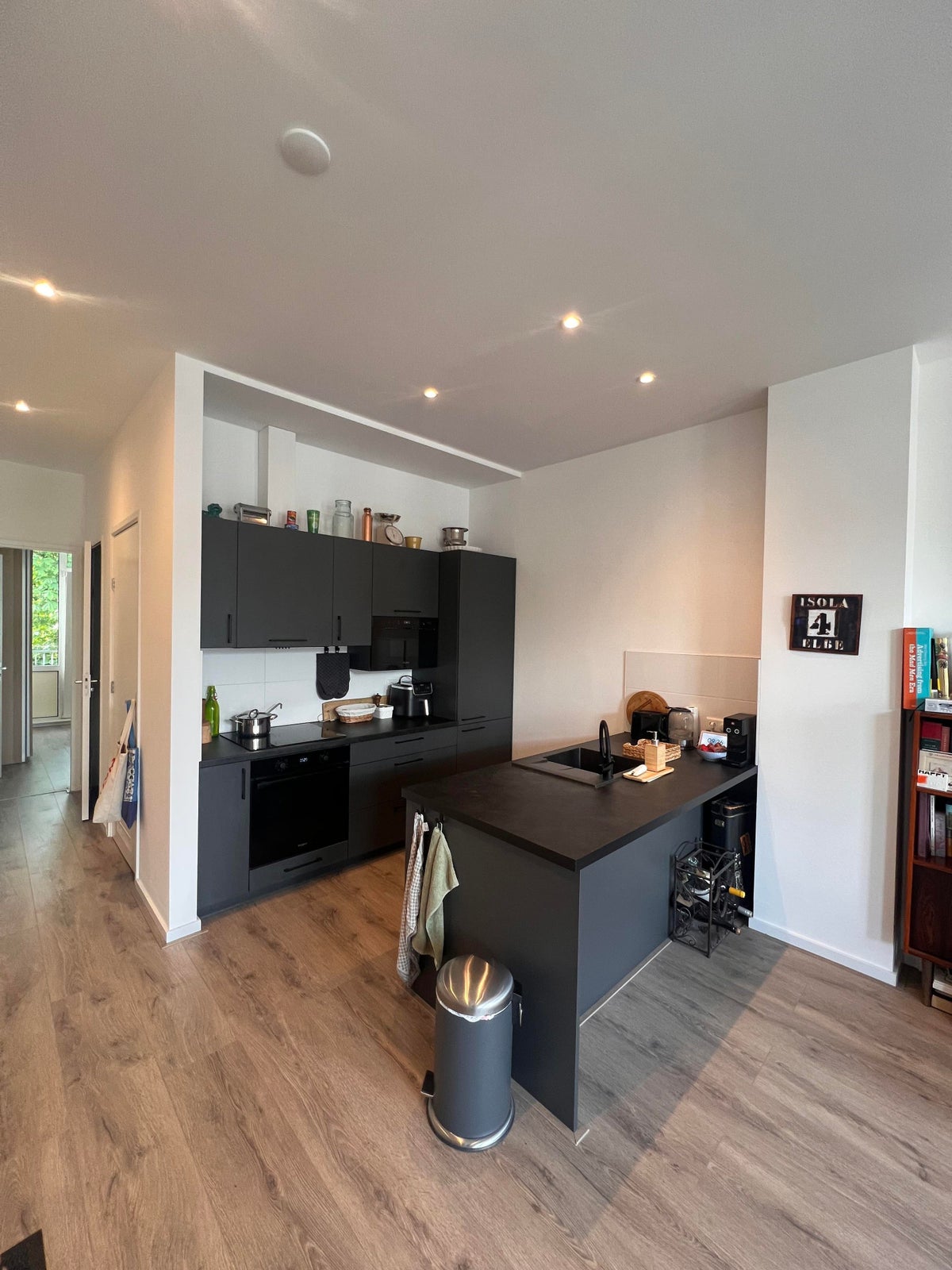 For rent: Amsterdam / €2603.00 p.m. / 65.00m2