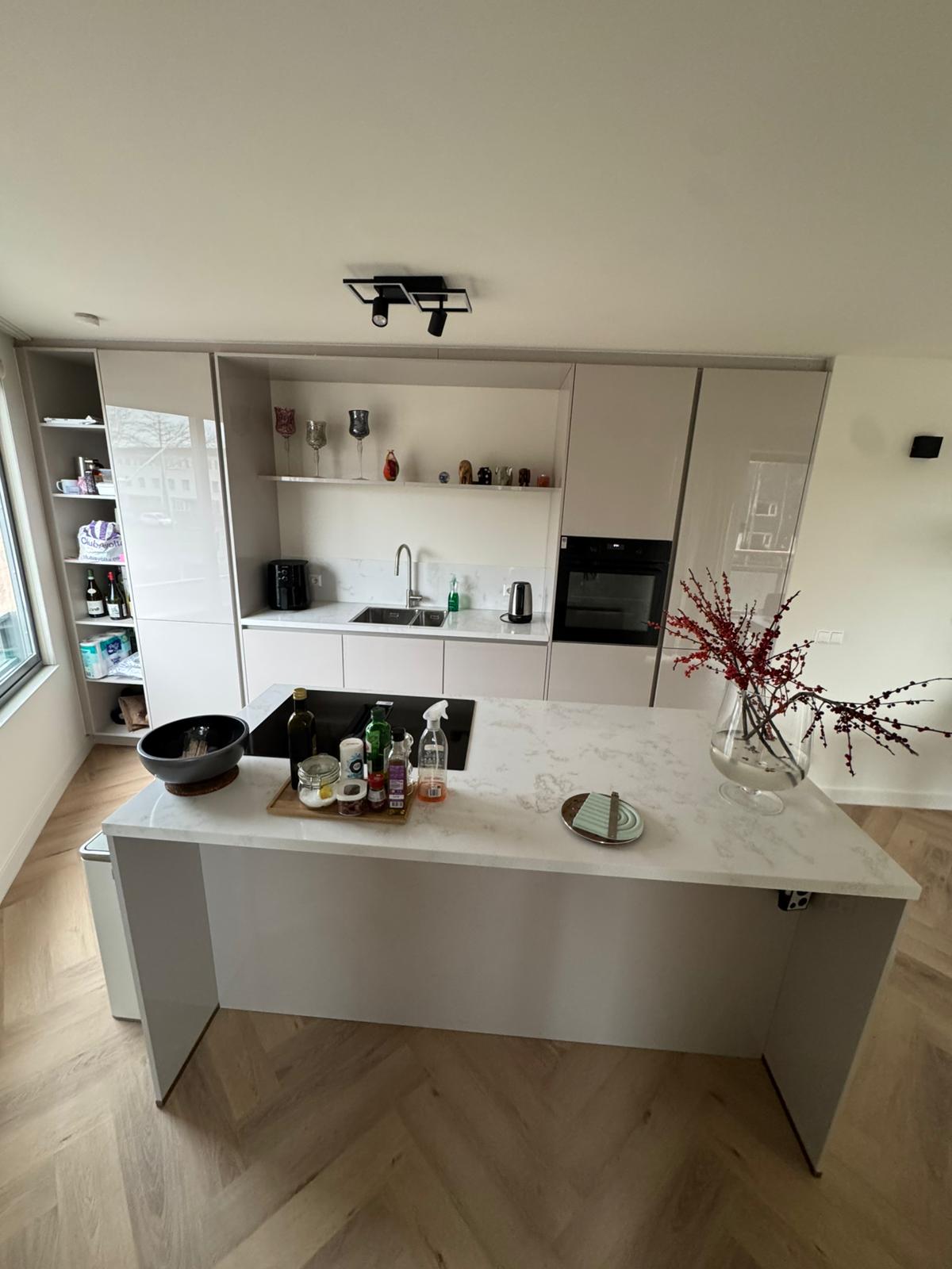 Te huur: Amsterdam / €1100,00 p.m. / 14,00m2