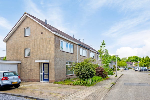 For rent:  Almelo  / €1450 p.m. / 111m2