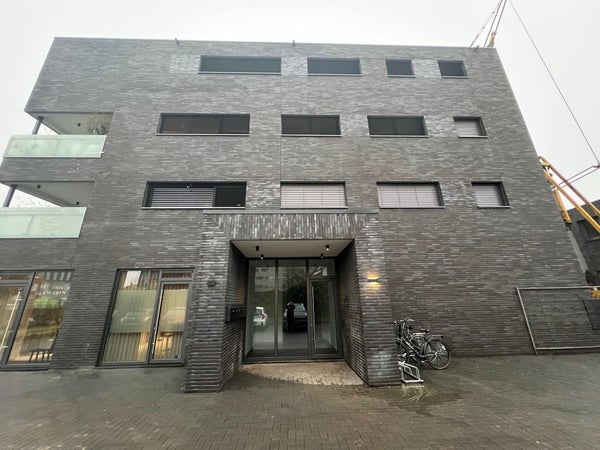 Te huur: Enschede / €2500 p.m. / 159m2