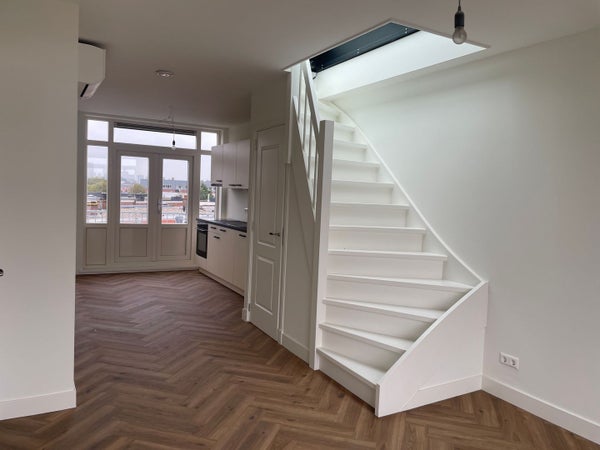 For rent: Den Haag / €1166 p.m. / 50m2