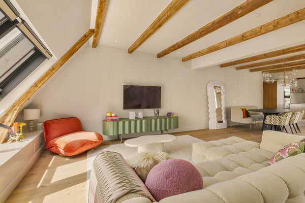Te huur:  Amsterdam  / €6000,00 p.m. / 175,00m2
