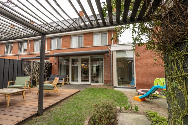 For rent: Tilburg / €2250.00 p.m. / 162.00m2