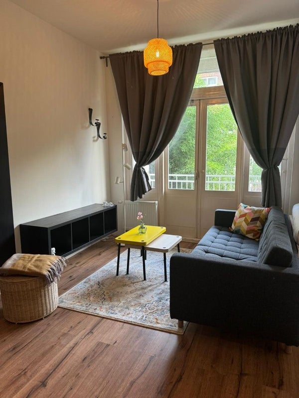 Te huur:  Rotterdam  / €1250,00 p.m. / 26,00m2