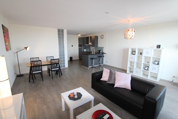 For rent: Hoofddorp / €2100 p.m. / 62m2