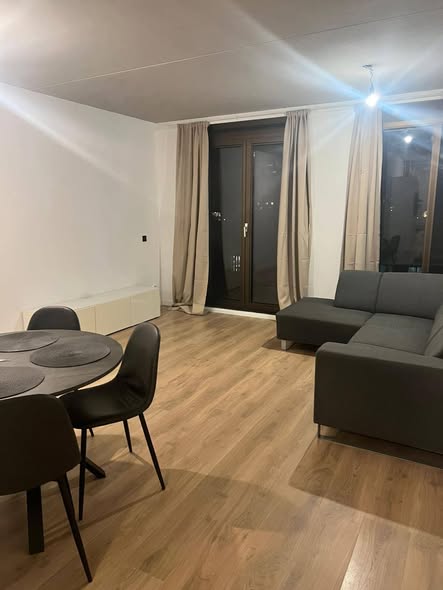 Te huur: Amsterdam / €800,00 p.m. / 10,80m2