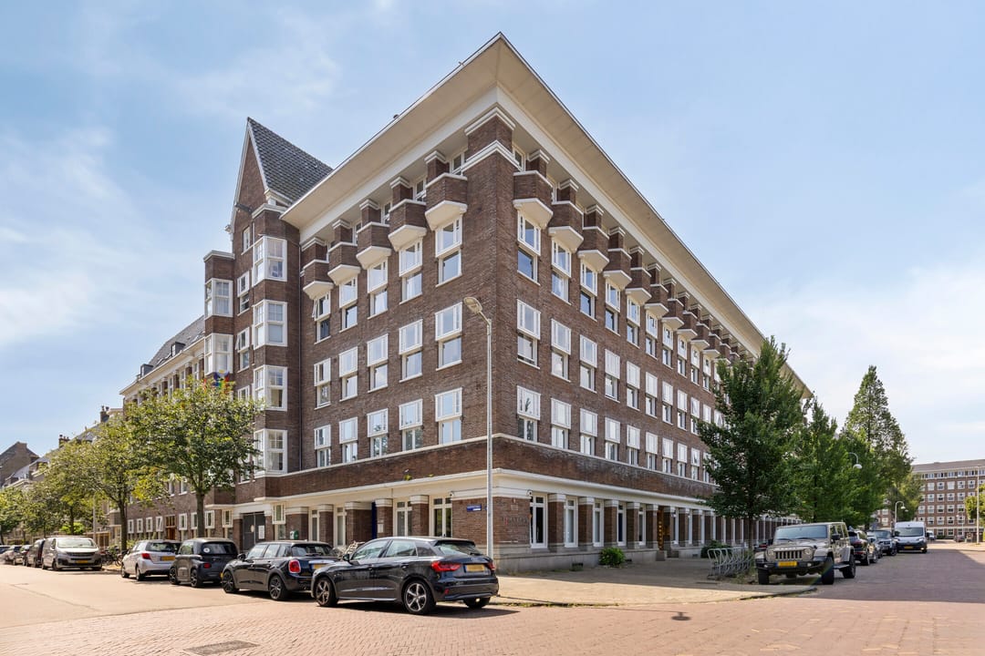 For rent: Amsterdam / €2650 p.m. / 80m2