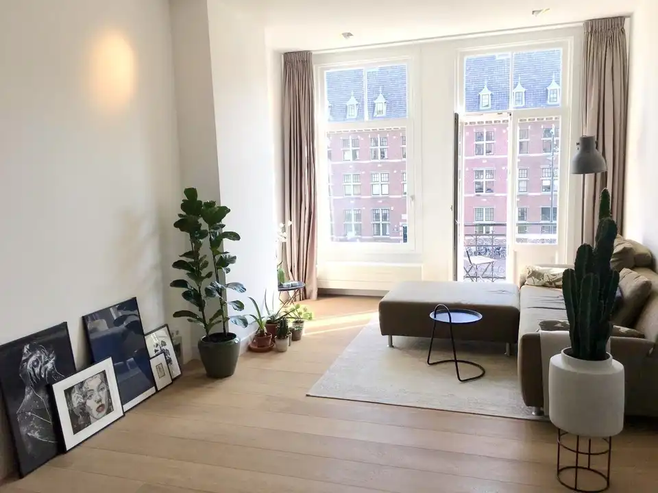 For rent: Amsterdam / €2650 p.m. / 80m2