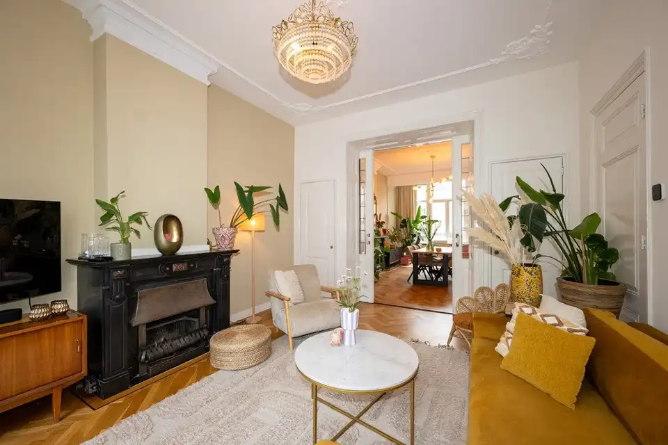 For rent: Den Haag / €3000 p.m. / 136m2